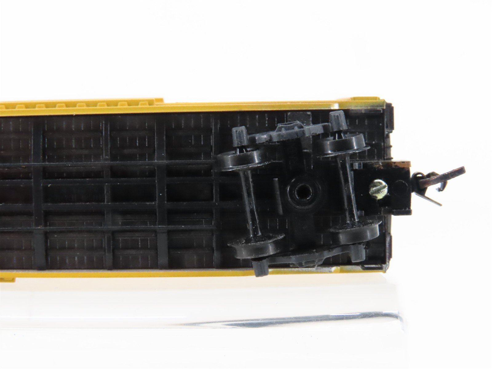 N Scale Micro-Trains MTL 03200390 UP Union Pacific 50' Boxcar #499055 Weathered