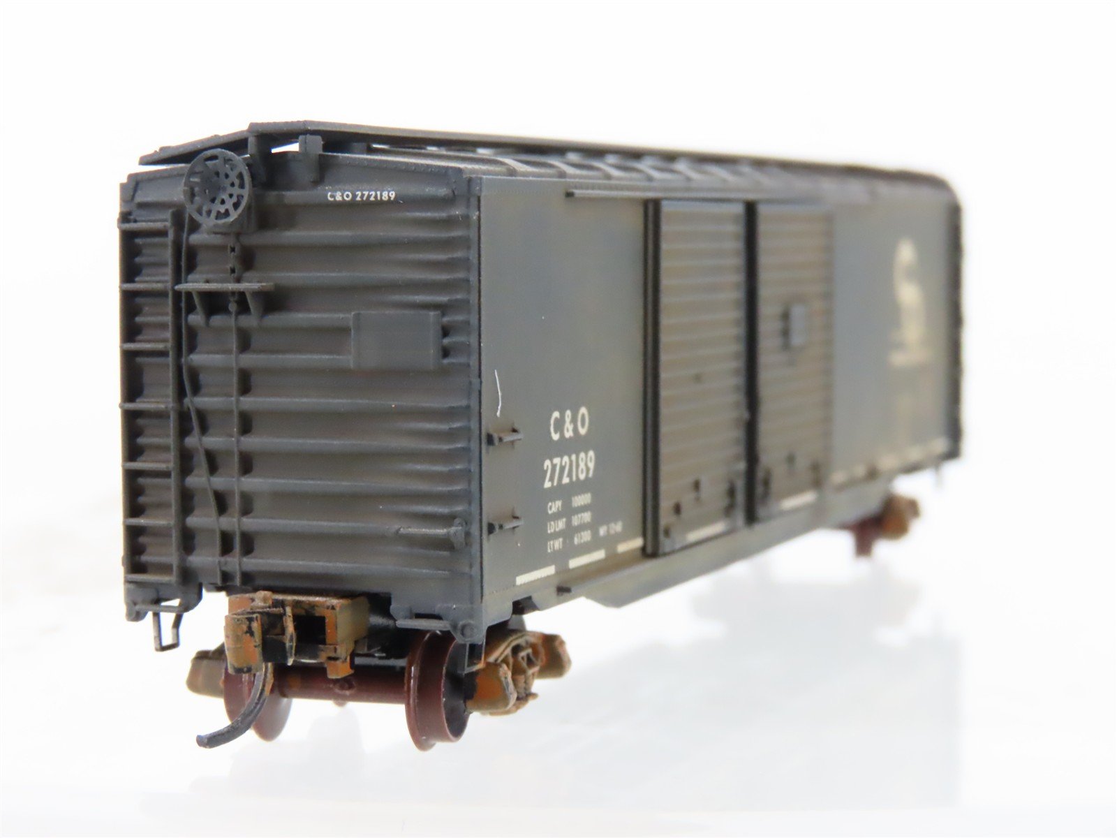 N Scale Micro-Trains MTL 78070 C&O Railway 50' Boxcar #272189 Weathered