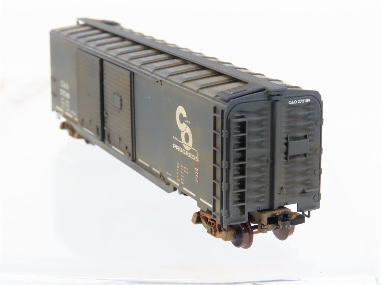 N Scale Micro-Trains MTL 78070 C&O Railway 50' Boxcar #272189 Weathered