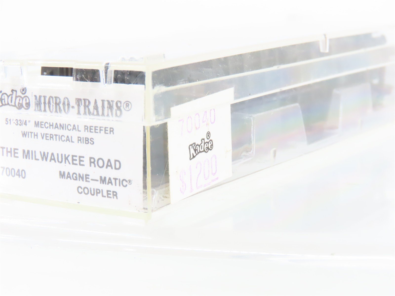 N Scale Micro-Trains/Kadee 70040 MILW Milwaukee Road 51' Reefer #9778 Weathered