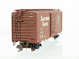 N Scale Micro-Trains MTL 20080 SP Southern Pacific 40' Boxcar #105047 Weathered