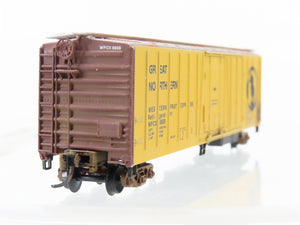 N Micro-Trains/Kadee 70030 WFCX Great Northern 51' Reefer #8808 Weathered