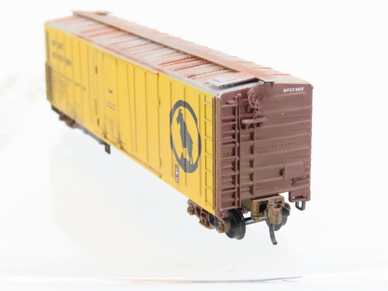 N Micro-Trains/Kadee 70030 WFCX Great Northern 51' Reefer #8808 Weathered