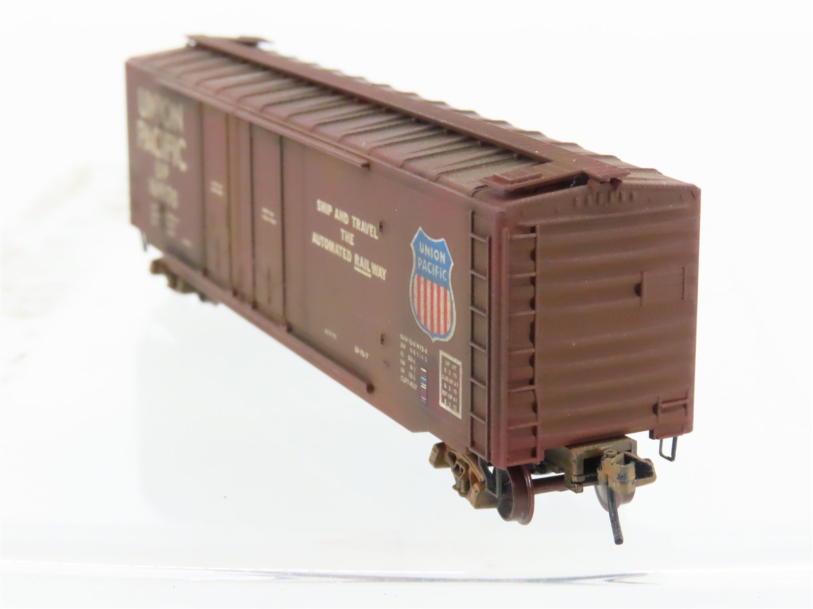 N Micro-Trains/Kadee 36031 UP Union Pacific 50' Boxcar #169170 Weathered