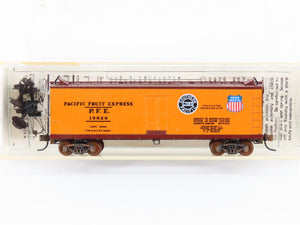 N Scale Micro-Trains/Kadee 47062 PFE Pacific Fruit 40' Reefer #19912 Weathered