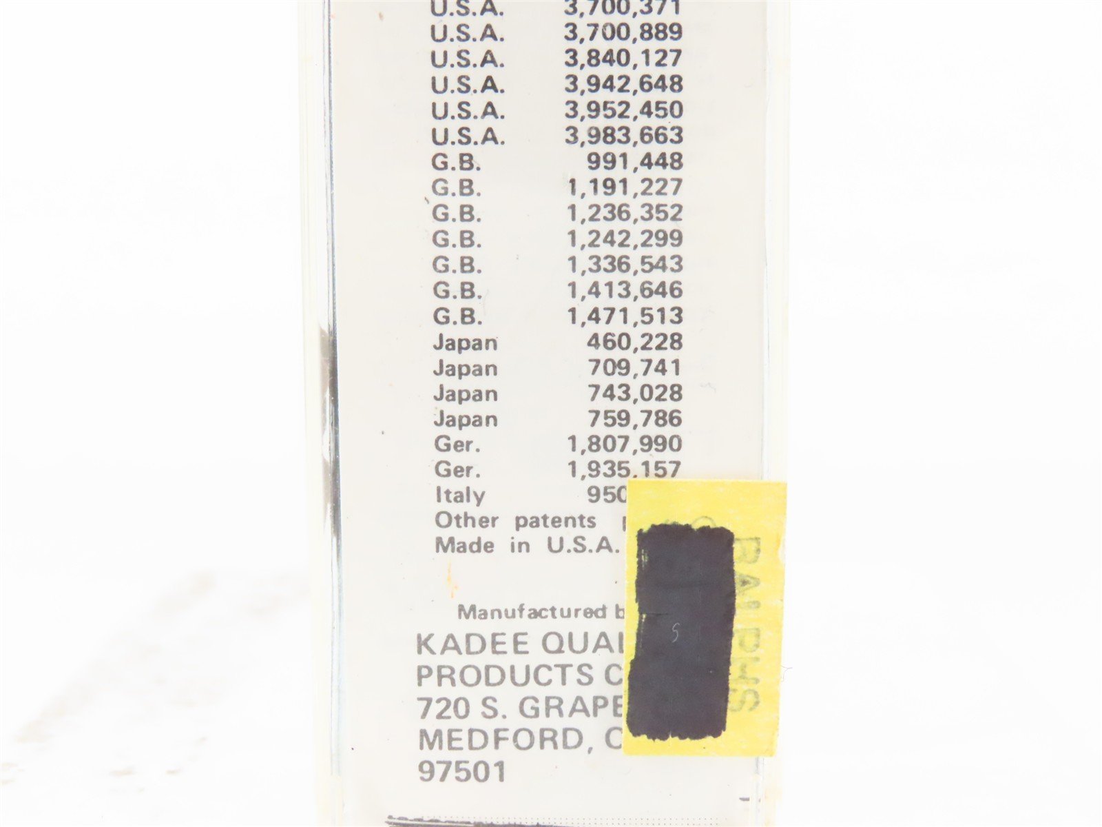 N Scale Micro-Trains/Kadee 47062 PFE Pacific Fruit 40' Reefer #19912 Weathered