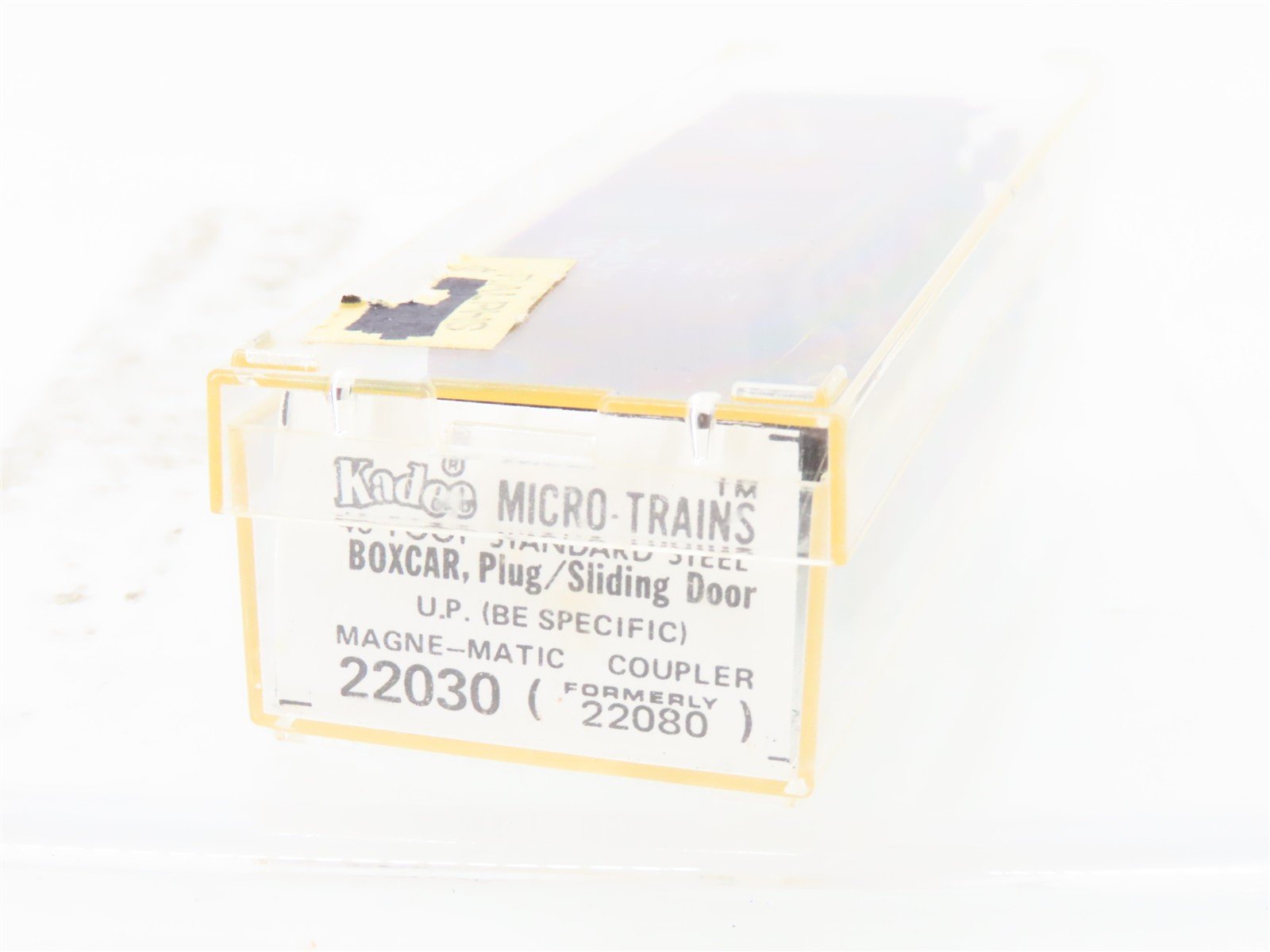 N Scale Micro-Trains 22030 UP Union Pacific 40' Boxcar #110023 Weathered