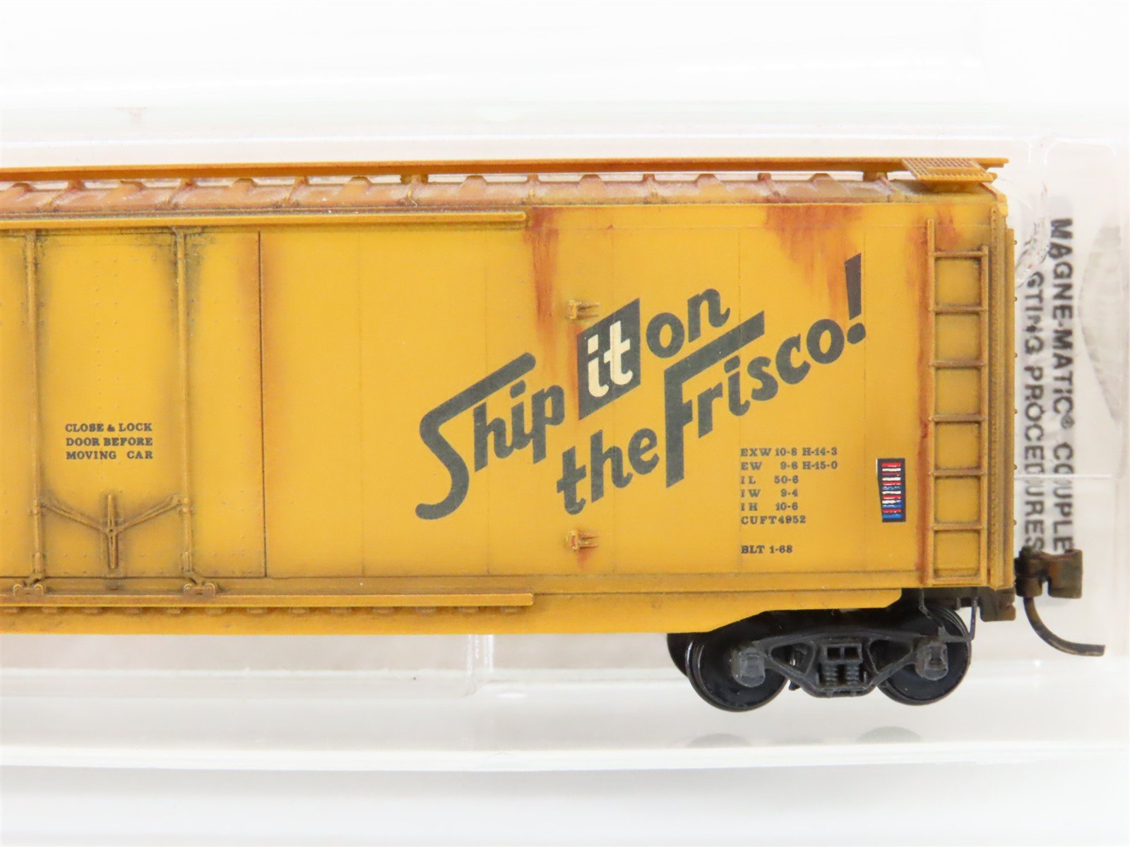 N Scale Micro-Trains MTL 32060 SLSF Frisco 50' Boxcar #12052 Weathered