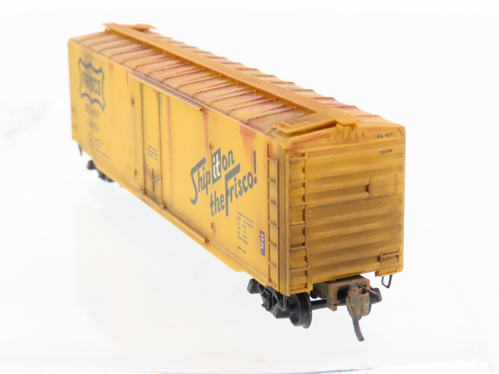 N Scale Micro-Trains MTL 32060 SLSF Frisco 50' Boxcar #12052 Weathered