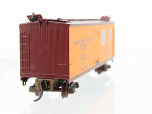 N Micro-Trains/Kadee 47062 PFE Pacific Fruit 40' Reefer #18920 Weathered