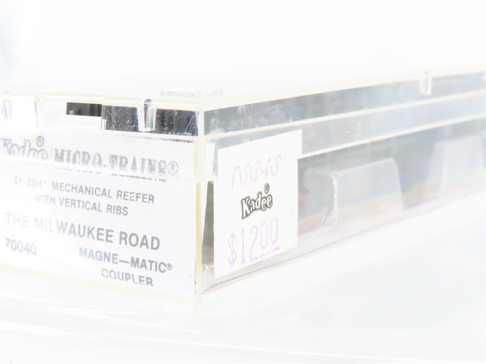 N Scale Micro-Trains/Kadee 70040 MILW Milwaukee Road 51' Reefer #9778 Weathered