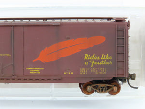 N Scale Micro-Trains/Kadee 32180 WP Western Pacific 50' Boxcar #55943 Weathered