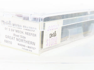 N Scale Micro-Trains/Kadee 69010 BREX Burlington 51' Reefer #5067 Weathered