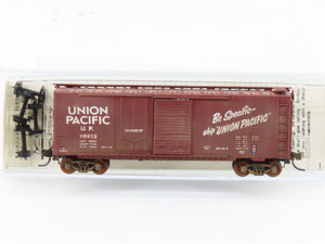N Scale Micro-Trains/Kadee 22030 UP Union Pacific 40' Boxcar #110028 Weathered
