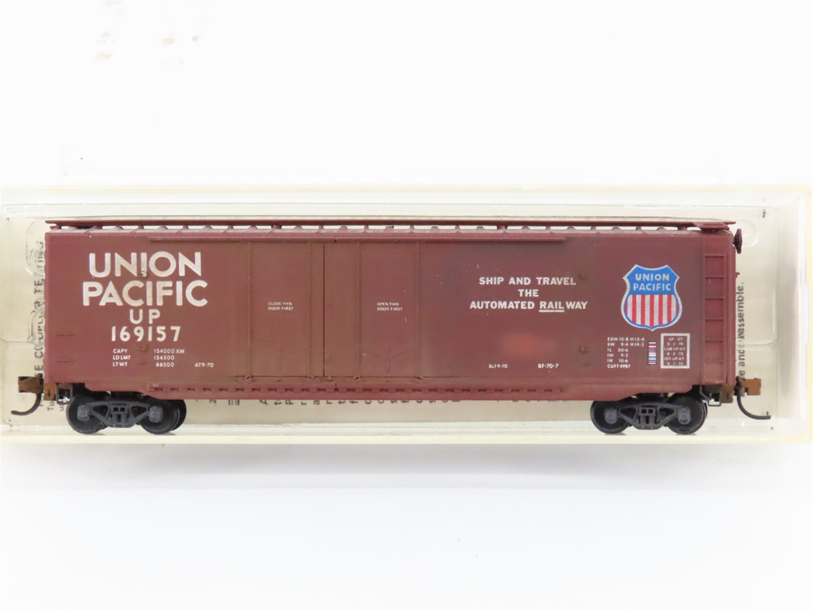 N Scale Micro-Trains/Kadee 36030 UP Union Pacific 50' Boxcar #169157 Weathered