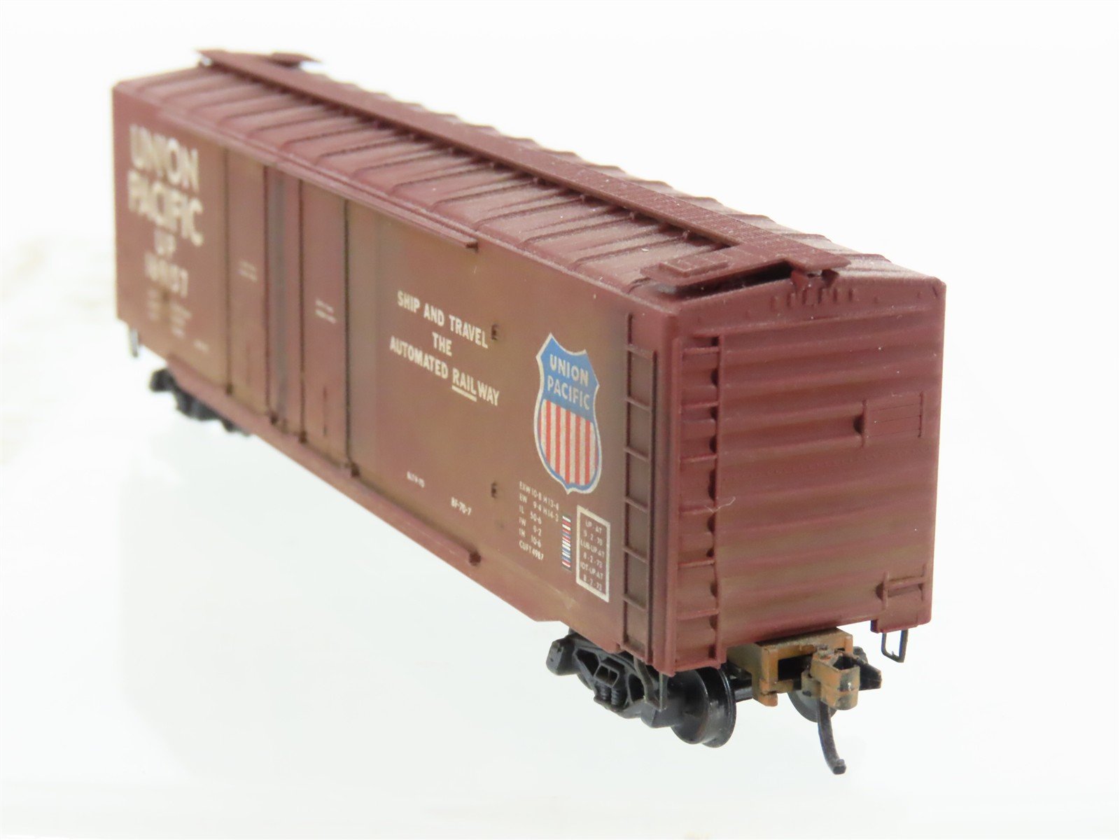 N Scale Micro-Trains/Kadee 36030 UP Union Pacific 50' Boxcar #169157 Weathered