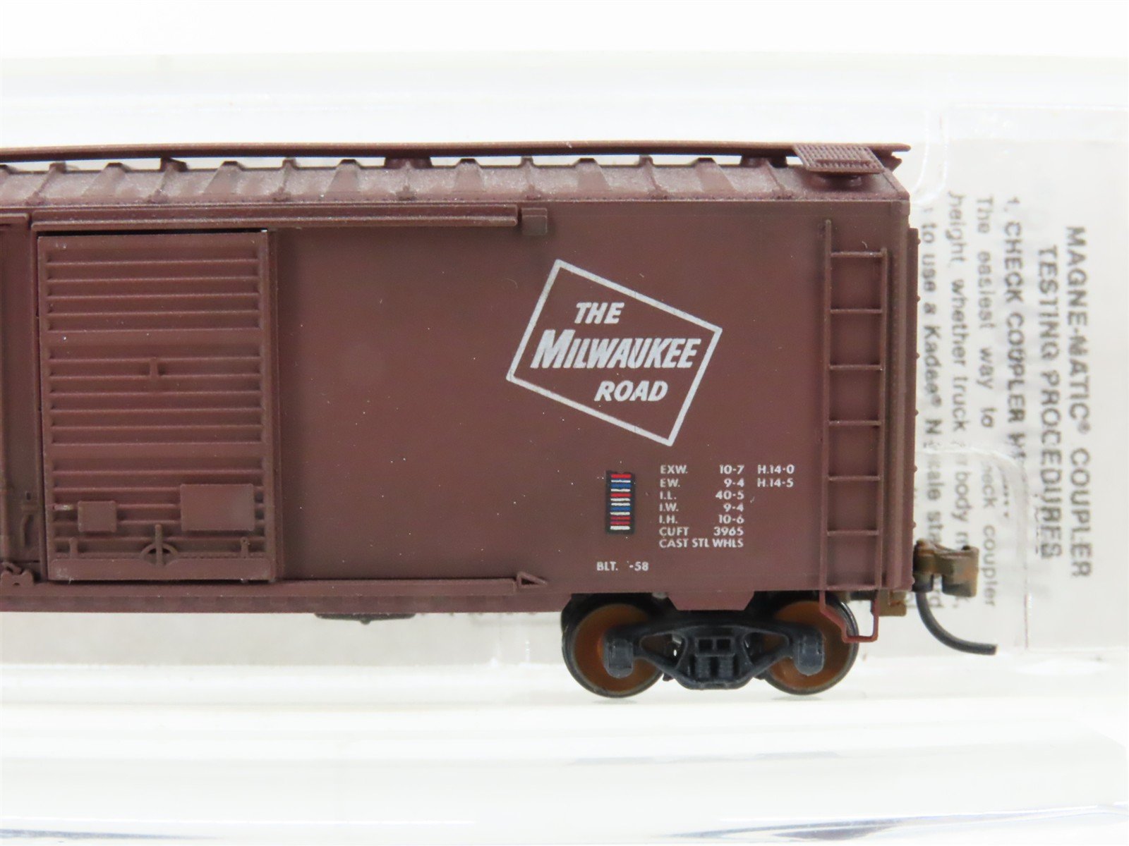 N Micro-Trains/Kadee 22180 MILW Milwaukee Road 40' Boxcar #29950 Weathered