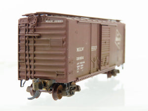 N Scale Micro-Trains 22180 MILW Milwaukee Road 40' Boxcar #29900 Weathered