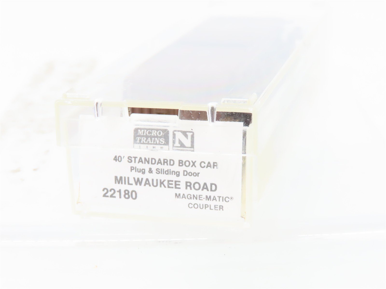 N Scale Micro-Trains 22180 MILW Milwaukee Road 40' Boxcar #29900 Weathered