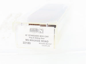N Scale Micro-Trains 22180 MILW Milwaukee Road 40' Boxcar #29900 Weathered