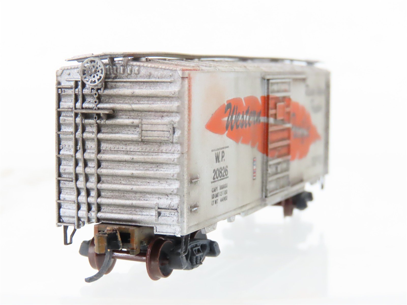N Scale Micro-Trains/Kadee 20211 WP Western Pacific 40' Boxcar #20826 Weathered