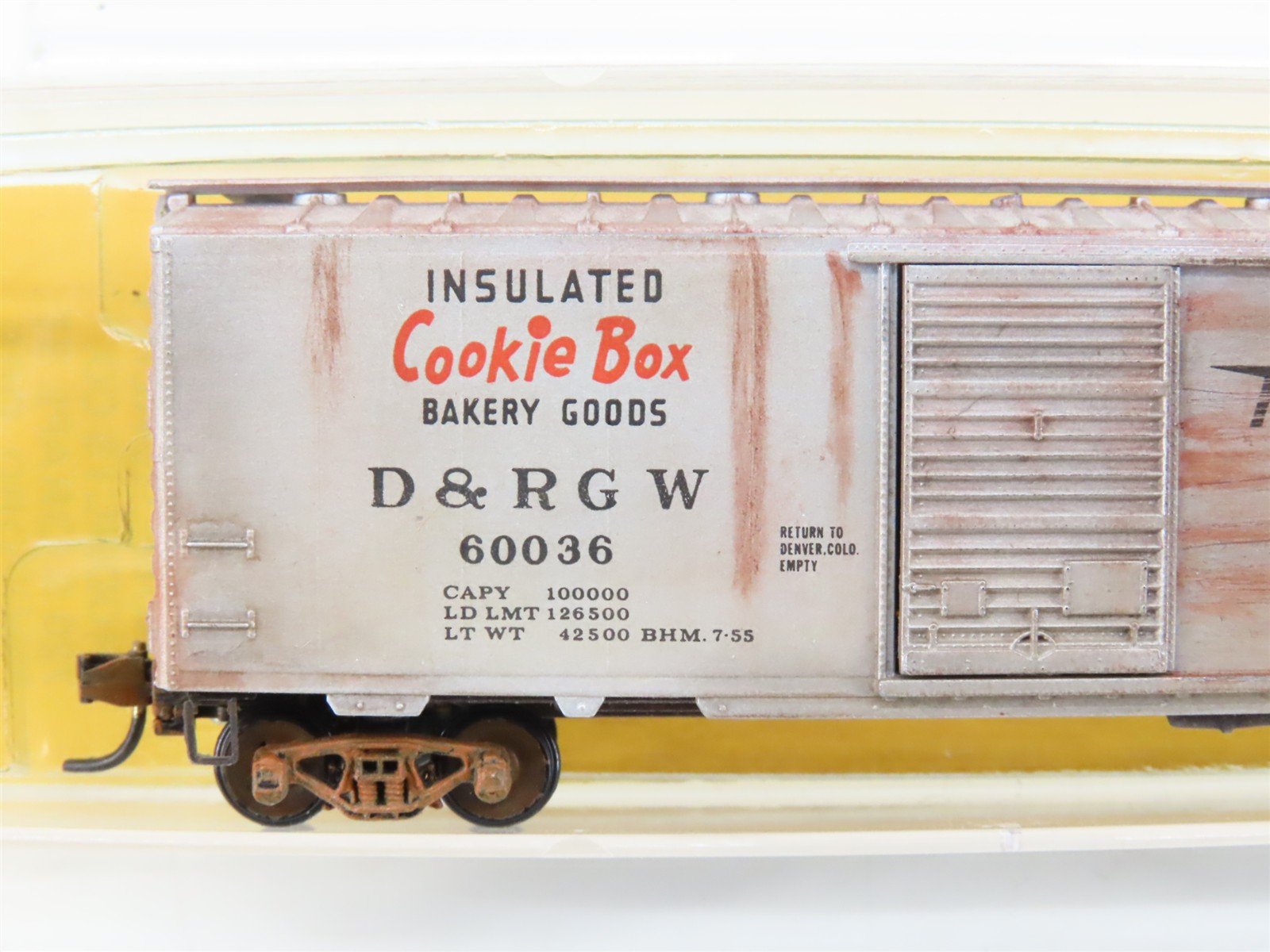 N Scale Micro-Trains/Kadee 20111 DRGW Rio Grande 40' Boxcar #60036 Weathered