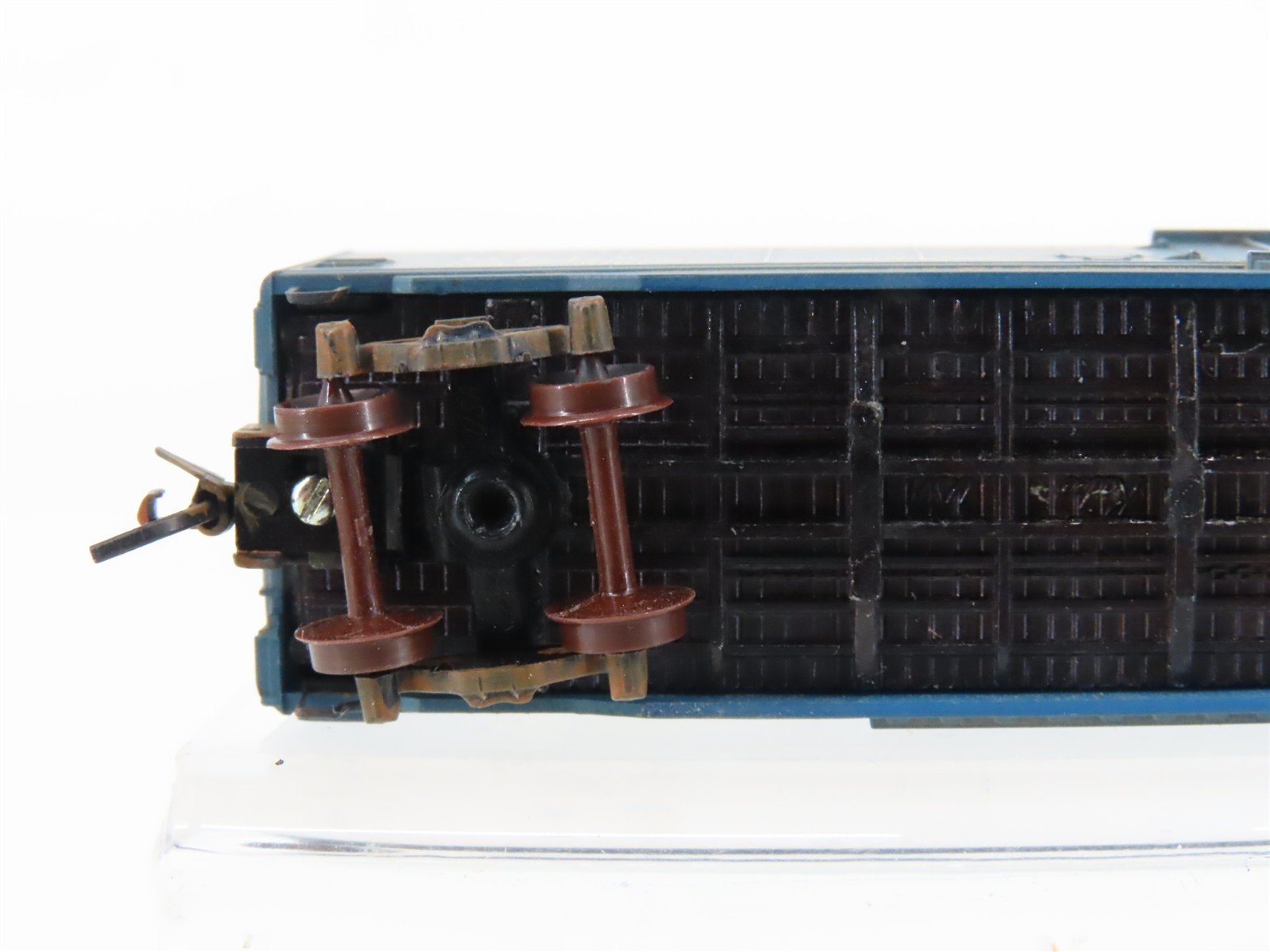 N Scale Micro-Trains/Kadee 32031 MPLX Mountain Pine 50' Boxcar #1047 Weathered