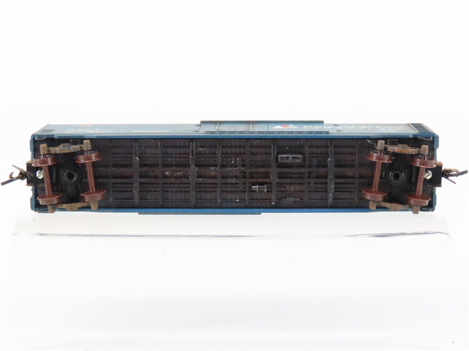 N Scale Micro-Trains/Kadee 32031 MPLX Mountain Pine 50' Boxcar #1047 Weathered