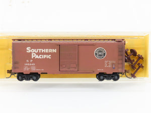 N Micro-Trains/Kadee 20093-1 SP Southern Pacific 40' Boxcar #105043 Weathered