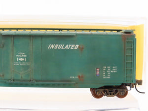 N Micro-Trains/Kadee 32507-1 BREX /RBBX Leasing 50' Boxcar #79577 Weathered