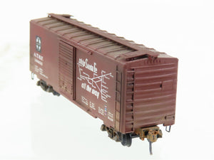 N Scale Micro-Trains/Kadee ATSF Santa Fe 40' Boxcar #144432 Weathered
