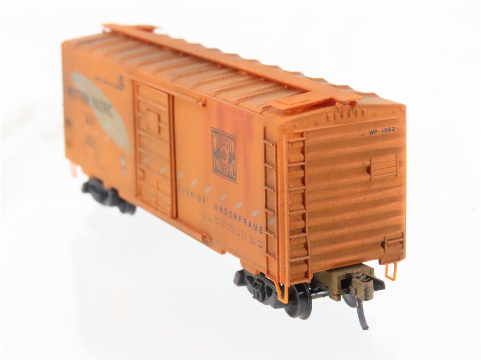 N Scale Micro-Trains MTL 20506 WP Western Pacific 40' Boxcar #1952 Weathered