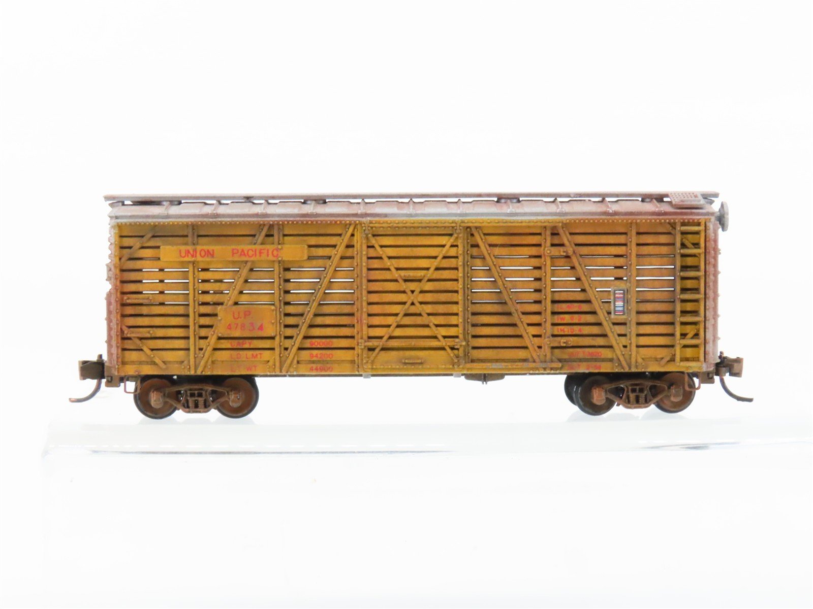 N Scale Con-Cor UP Union Pacific 40' Stock Car #47834 Weathered