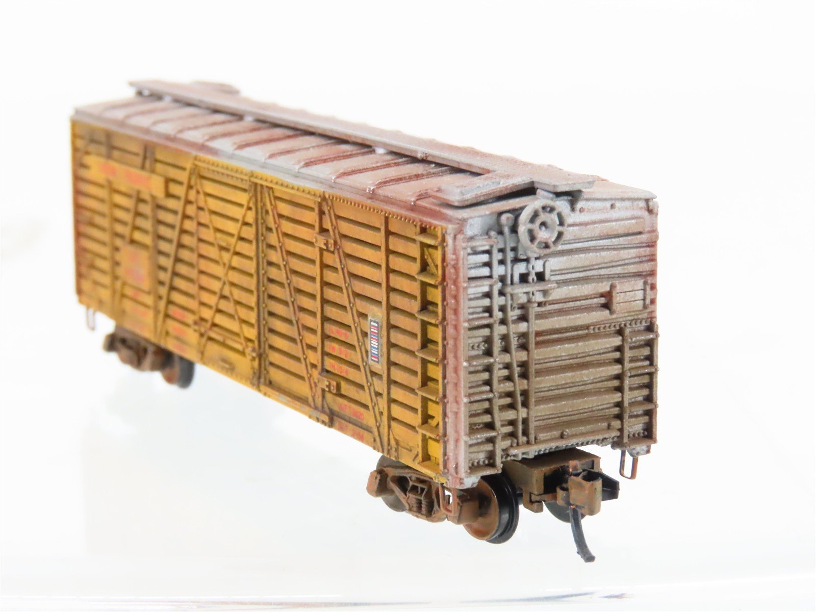 N Scale Con-Cor UP Union Pacific 40' Stock Car #47834 Weathered