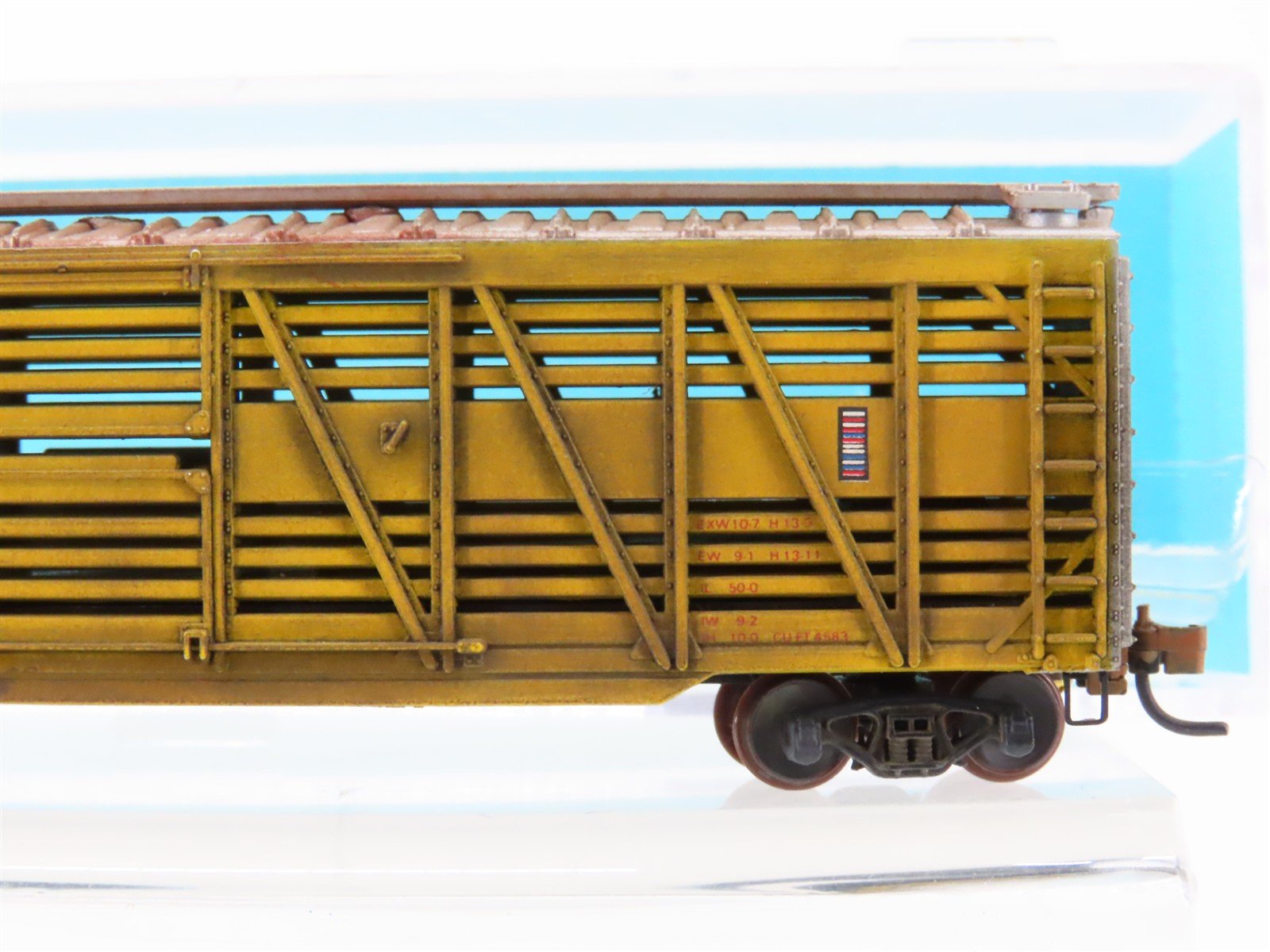 N Scale Atlas 3543 UP Union Pacific 50' Stock Car #40356 Weathered