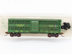 N Micro-Trains/Kadee Blue Label 35074 ATSF 40' Stock Car #68642 Weathered