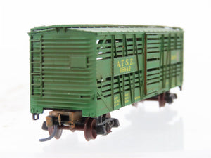 N Micro-Trains/Kadee Blue Label 35074 ATSF 40' Stock Car #68642 Weathered