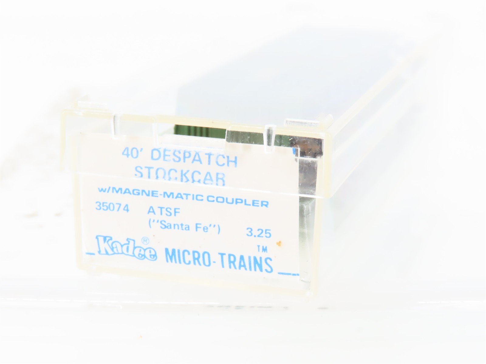 N Micro-Trains/Kadee Blue Label 35074 ATSF 40' Stock Car #68642 Weathered