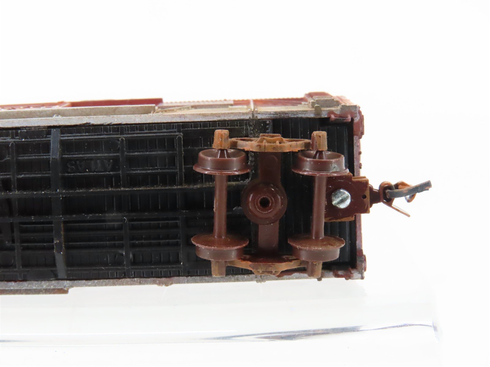 N Scale Atlas 2418 CN Canadian National Stock Car #173538 Weathered