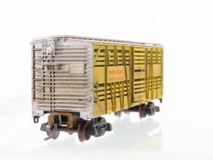 N Scale Micro-Trains/Kadee 35011 UP Union Pacific 40' Stock Car #47999 Weathered