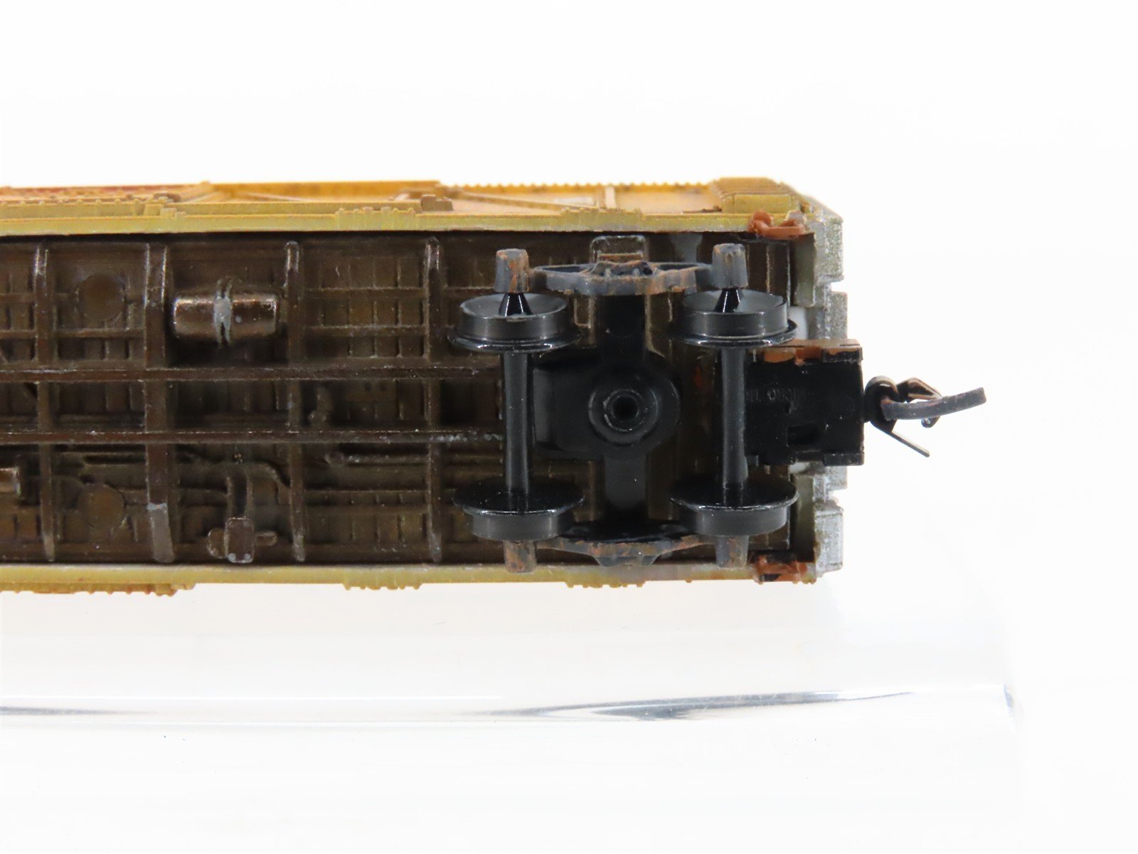N Scale Con-Cor UP Union Pacific 40' Stock Car #47845 Weathered