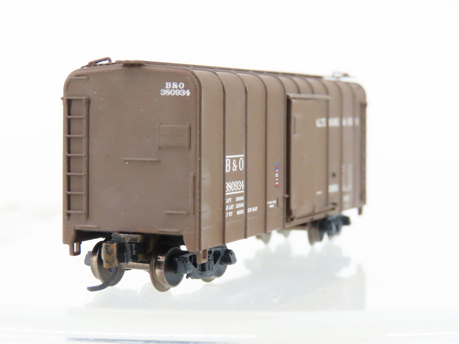 N Scale B&O Baltimore & Ohio 40' Boxcar #380934 Weathered