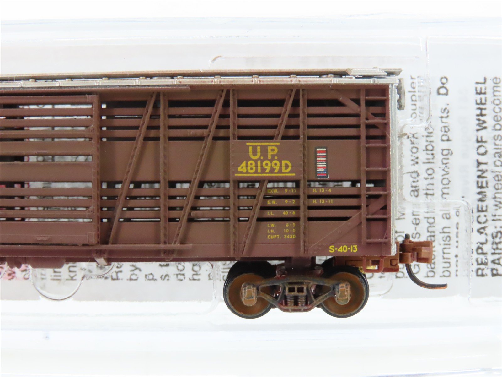 N Micro-Trains MTL 03500120 UP Union Pacific 40' Stock Car #48199D Weathered
