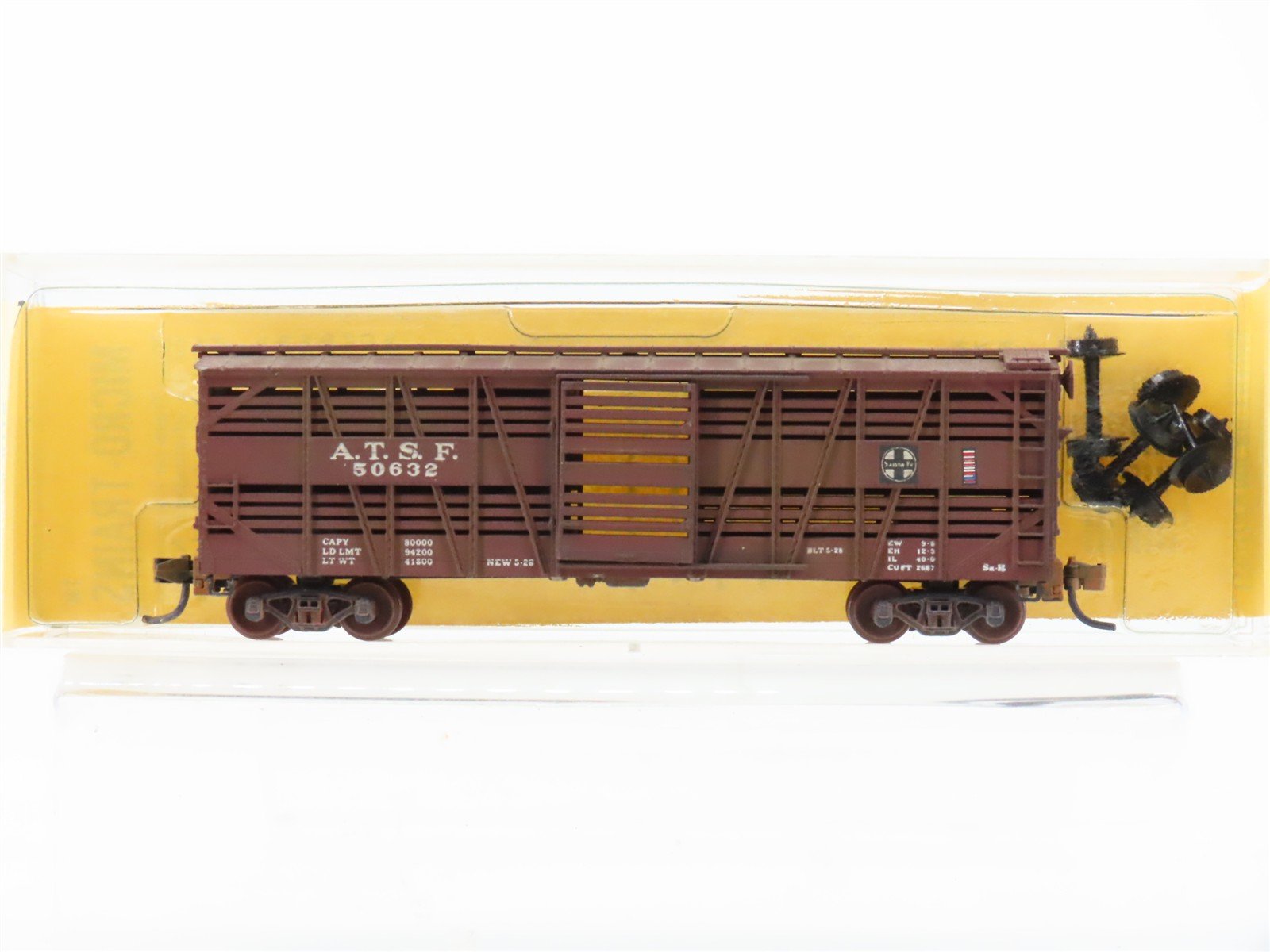 N Micro-Trains/Kadee Blue Label 35077 ATSF 40' Stock Car #50632 Weathered