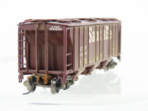 N Scale Athearn RTR 11443 ATSF Santa Fe 3-Bay Covered Hopper #300205 Weathered