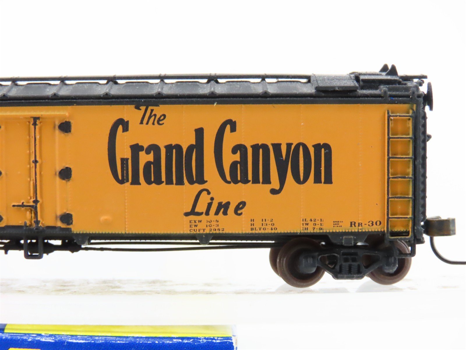 N Scale Athearn RTR 11565 ATSF Santa Fe 50' Ice Bunker #37332 Weathered