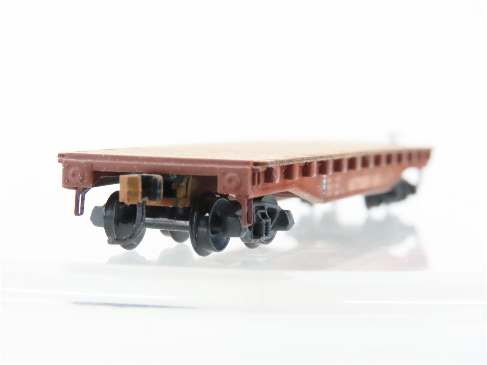 N Scale Atlas 38111 Southern 50' Flatcar wStakes #51861 Weathered