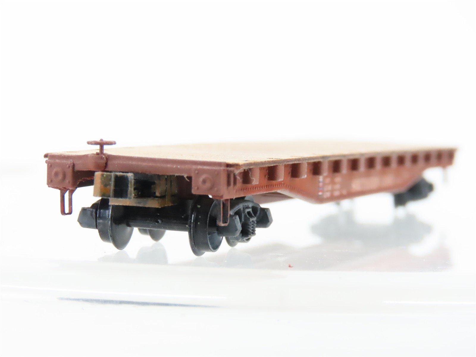 N Scale Atlas 38111 Southern 50' Flatcar wStakes #51861 Weathered