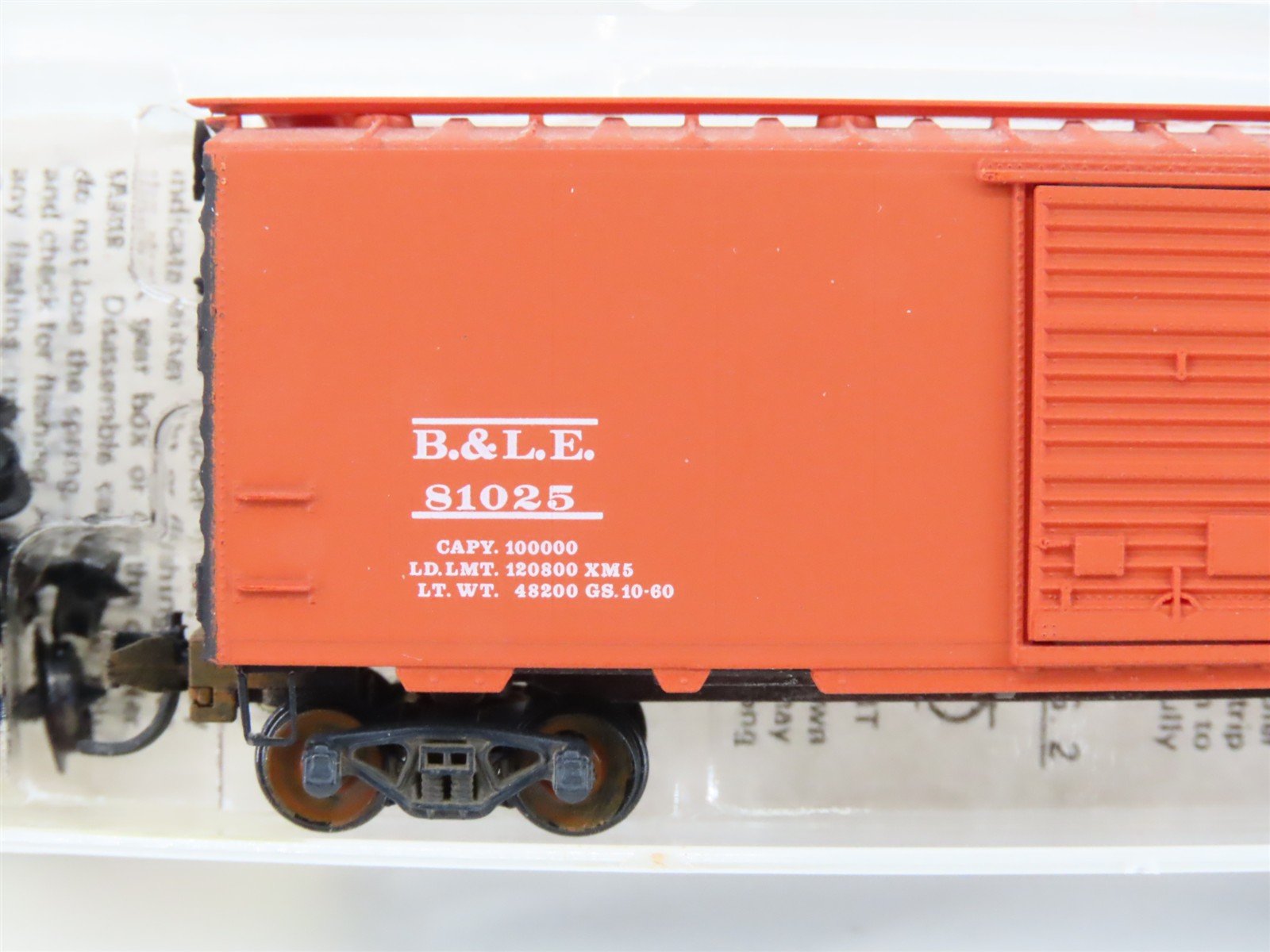 N Scale Micro-Trains/Kadee 20940 B&LE Railway 40' Boxcar #81025 Weathered