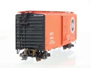 N Scale Micro-Trains/Kadee 20940 B&LE Railway 40' Boxcar #81025 Weathered